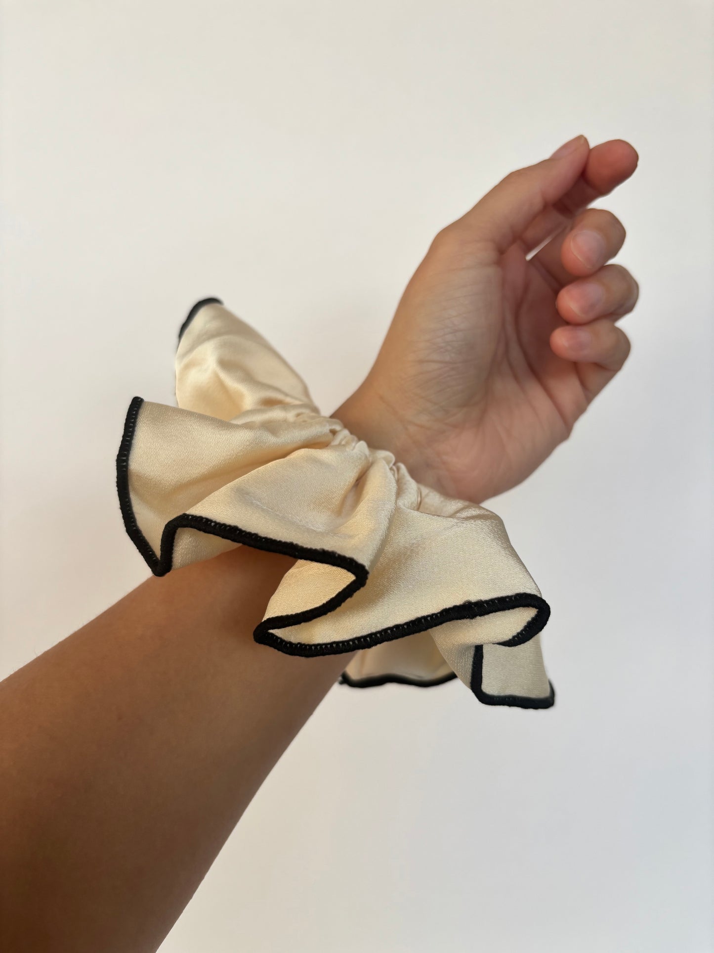 Scrunchie Satín Liso