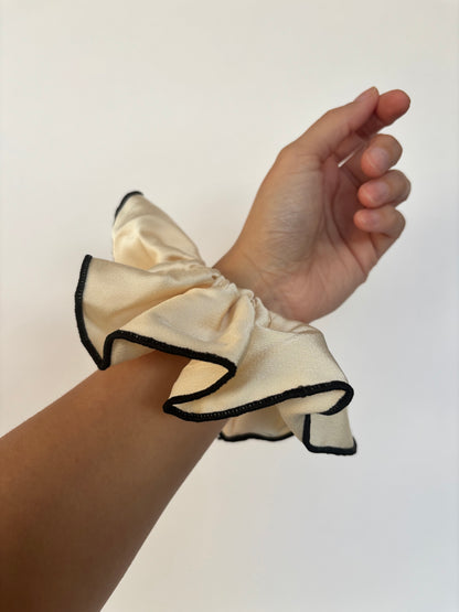 Scrunchie Satín Liso