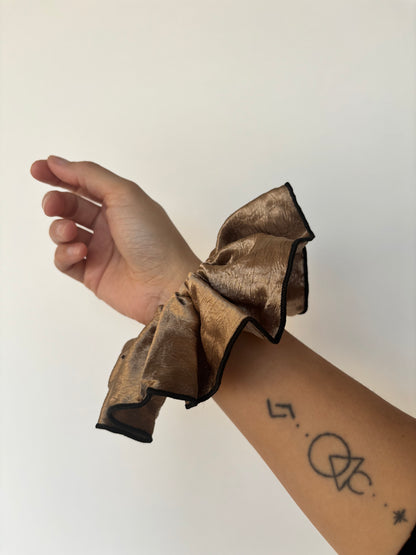Scrunchie Satín Texturizado