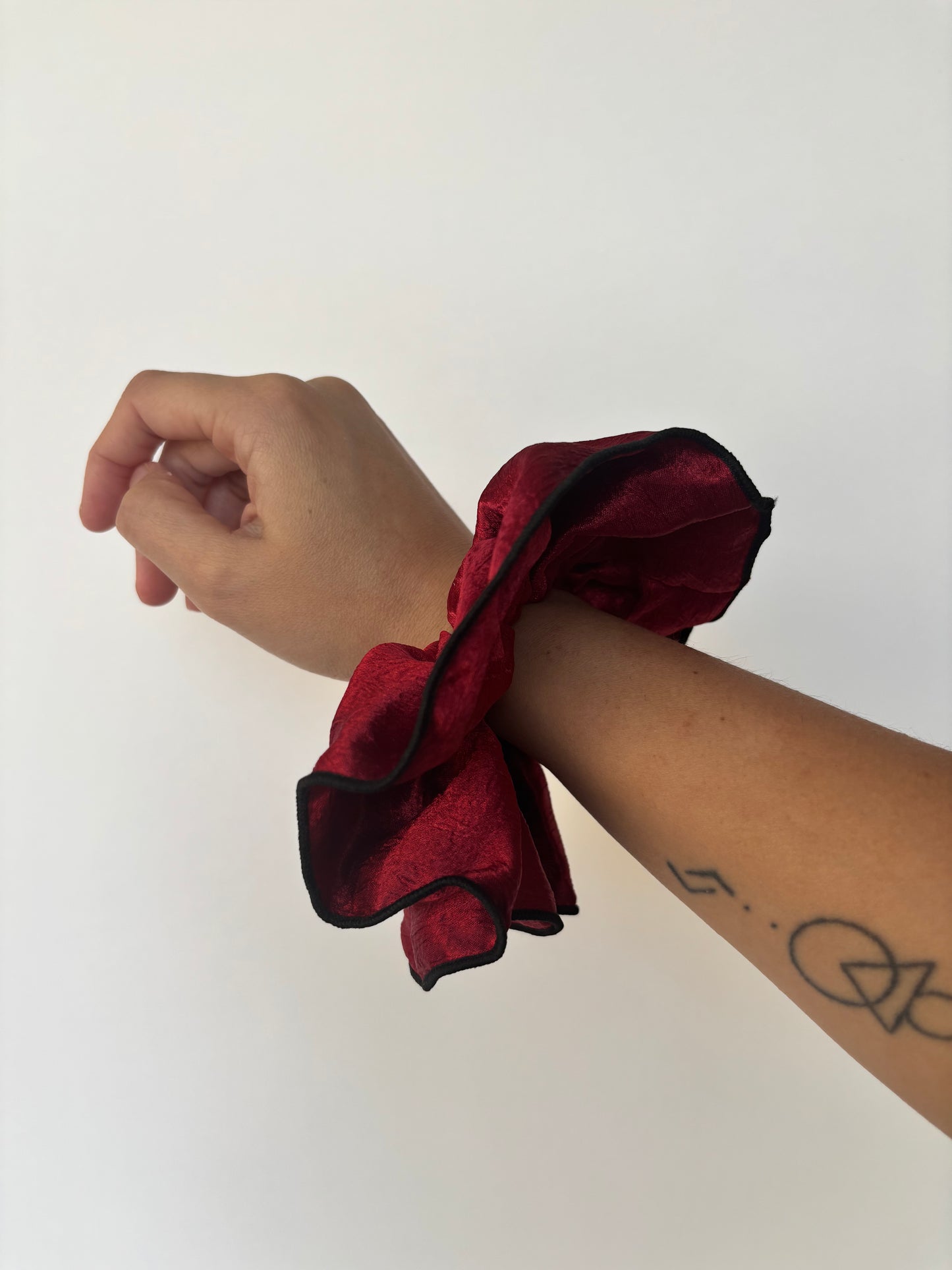 Scrunchie Satín Texturizado